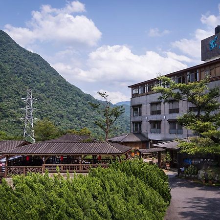 Wulai Sunglyu Hot Spring Resort Esterno foto