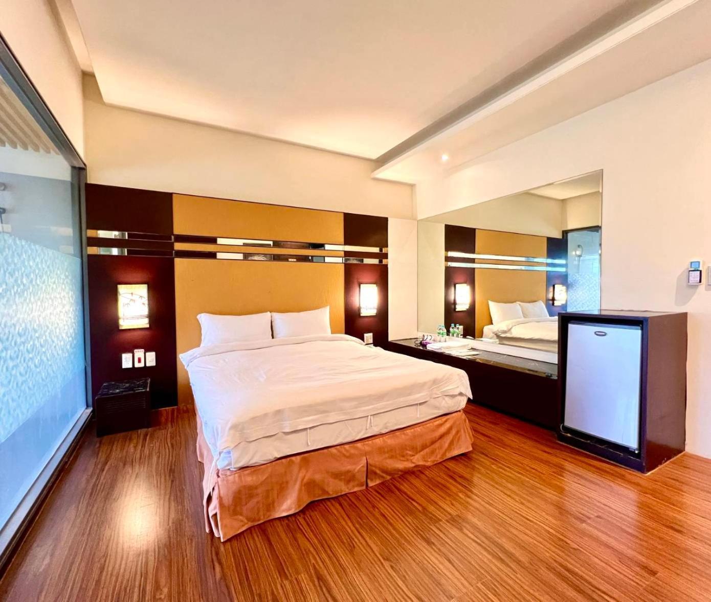 Wulai Sunglyu Hot Spring Resort Esterno foto