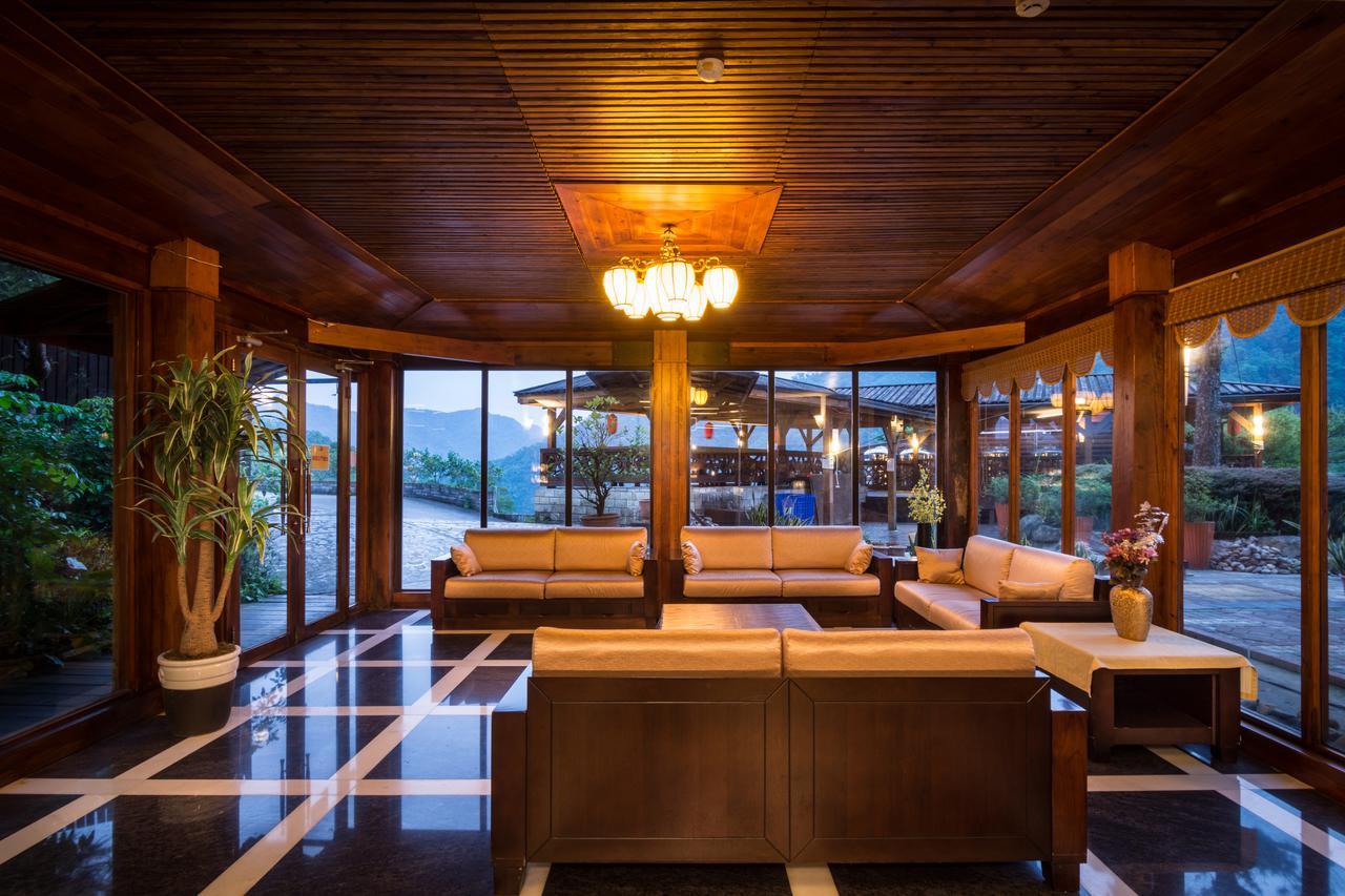 Wulai Sunglyu Hot Spring Resort Esterno foto