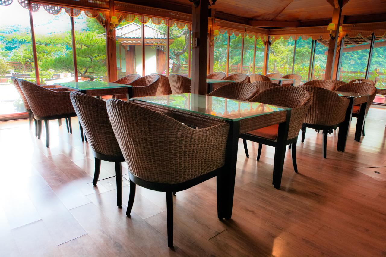 Wulai Sunglyu Hot Spring Resort Esterno foto